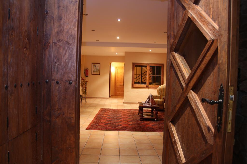 Apartamentos Cal Ratero Macanet De Cabrenys Room photo
